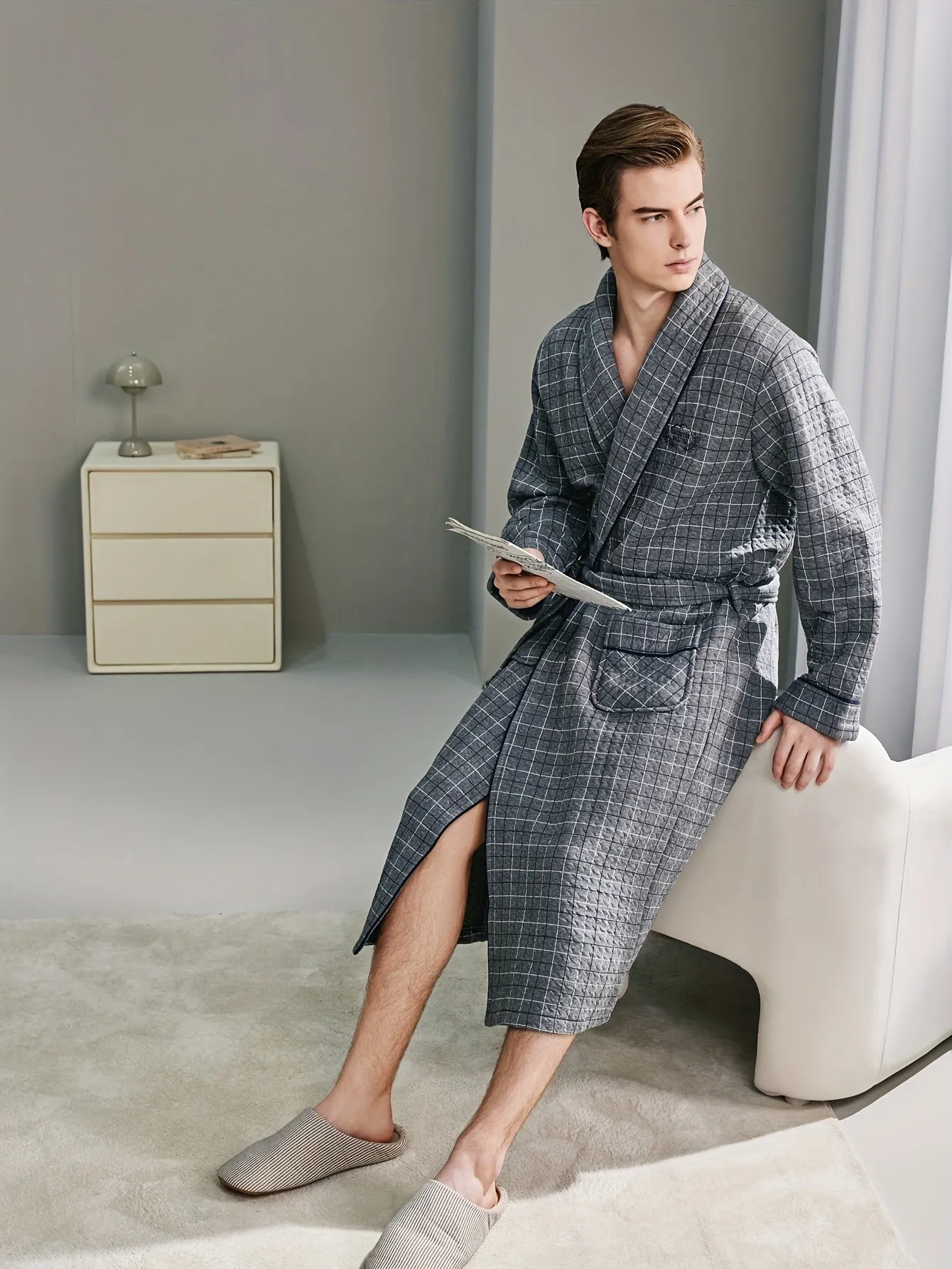 FARO Men's Winter Sleepwear Set: Cozy Cotton V-Neck Bathrobe with Letter Embroidery and Long Sleeves