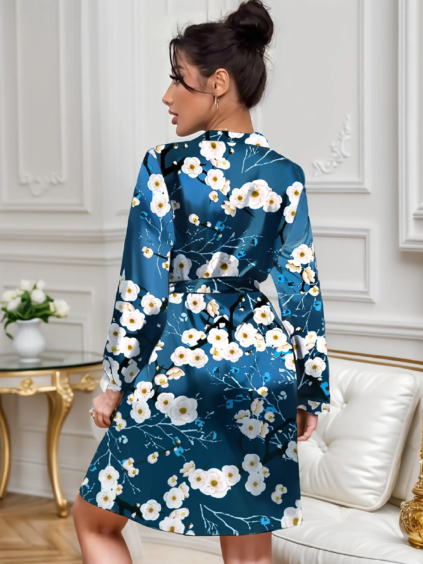 Luxurious Satin Long Sleeve Kimono Robe for Women - Floral Print V-Neck Loungewear with Belt, Soft and Cozy Casual Bathrobe for Autumn, Perfect for Relaxation and Leisure Activities