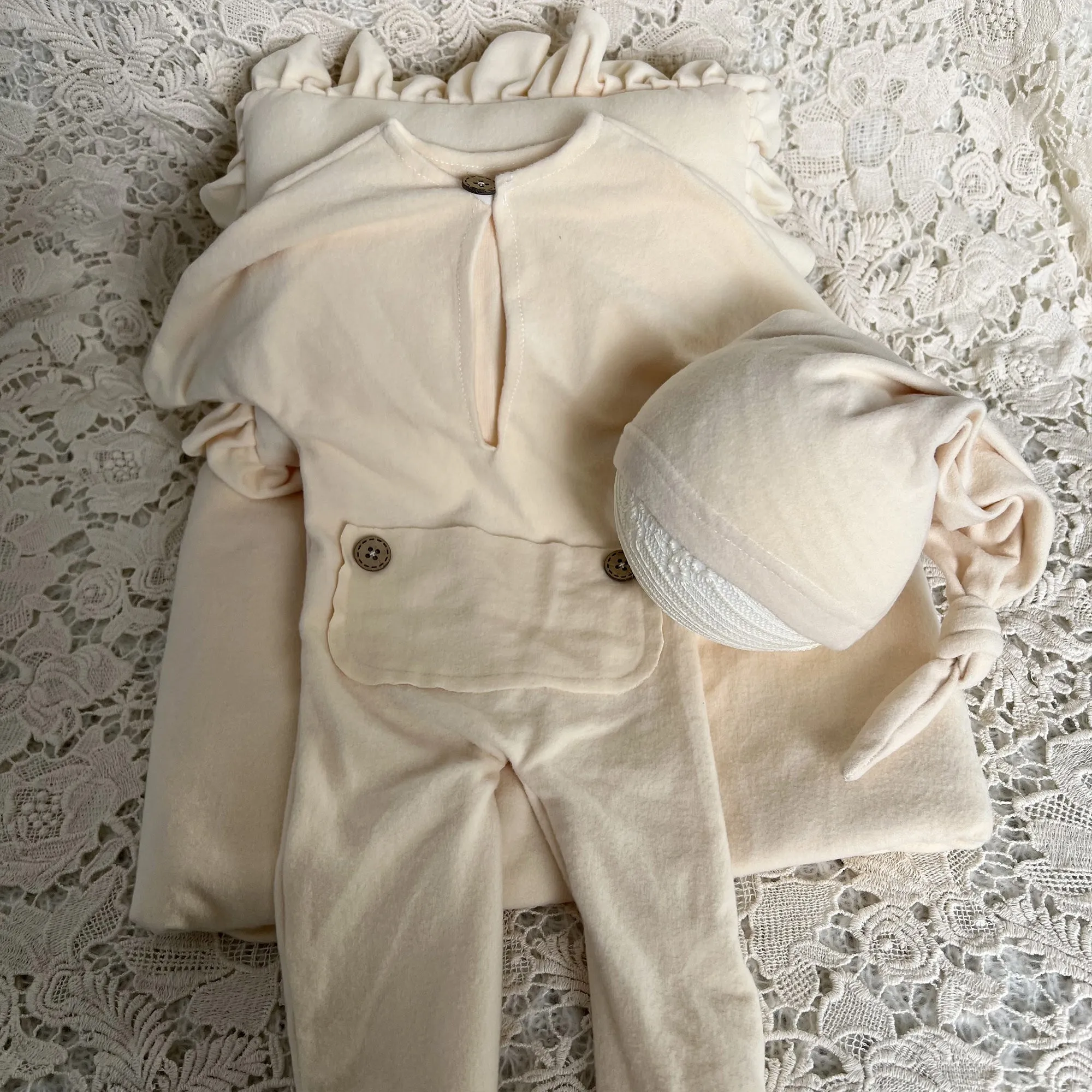 Newborn 4-piece Sets